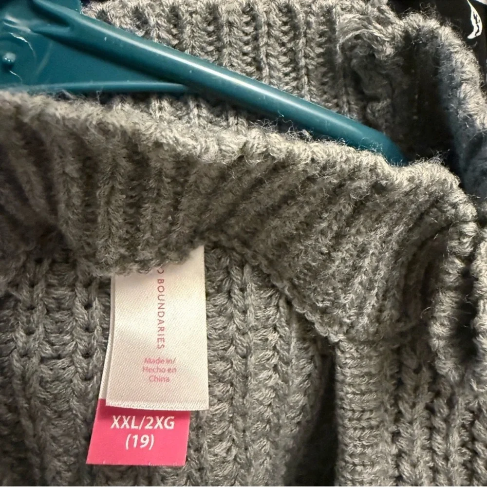 No Boundaries Gray knitted  sweater dress with Keyhole XXL